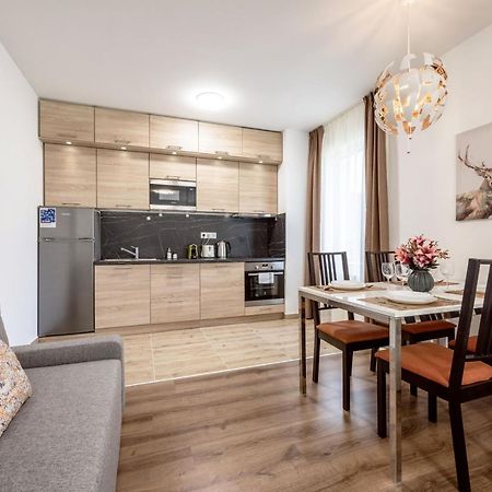 בודפשט 211 / 1 Bedroom / Modern Condo In City Center מראה חיצוני תמונה