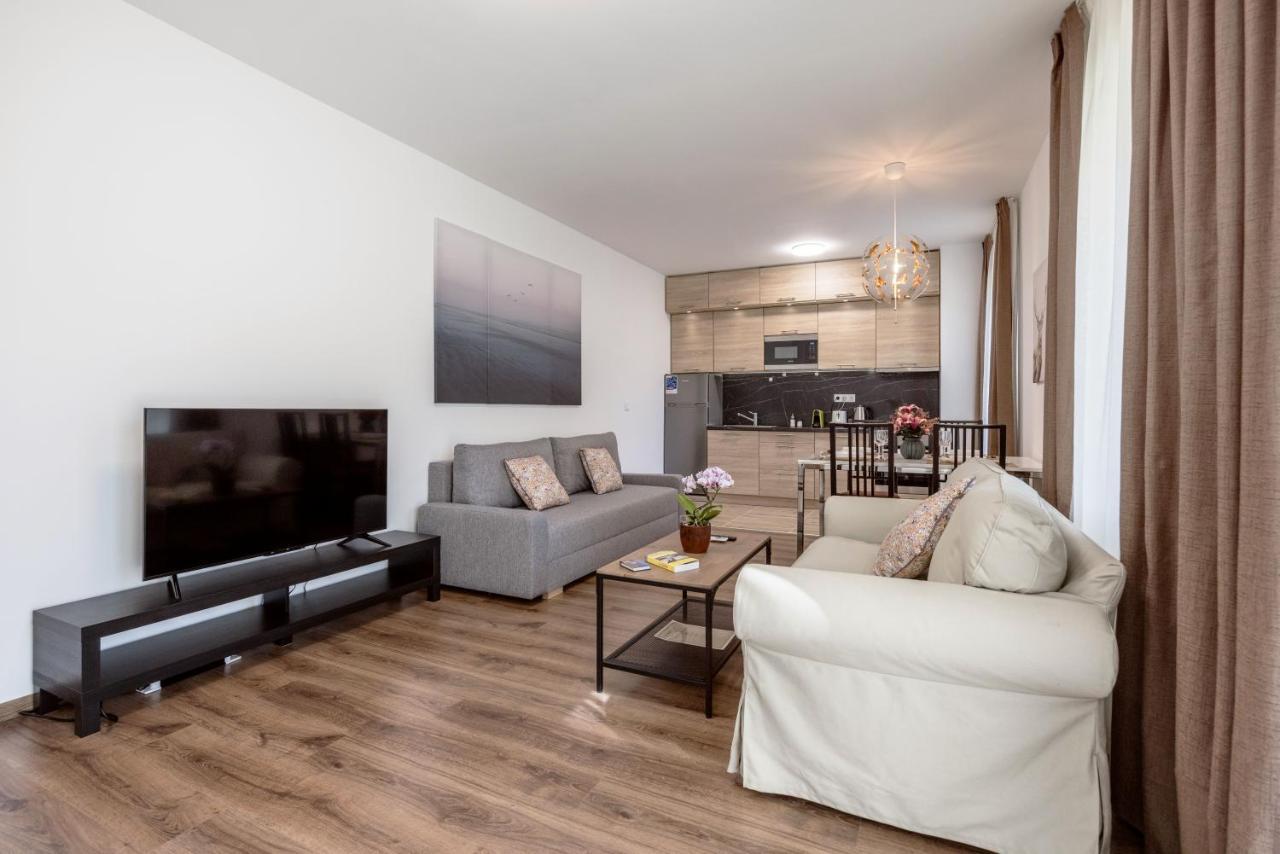 בודפשט 211 / 1 Bedroom / Modern Condo In City Center מראה חיצוני תמונה