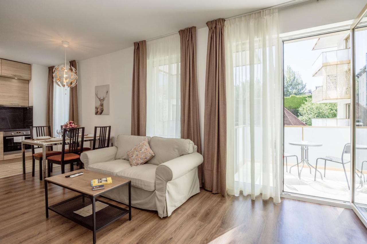 בודפשט 211 / 1 Bedroom / Modern Condo In City Center מראה חיצוני תמונה